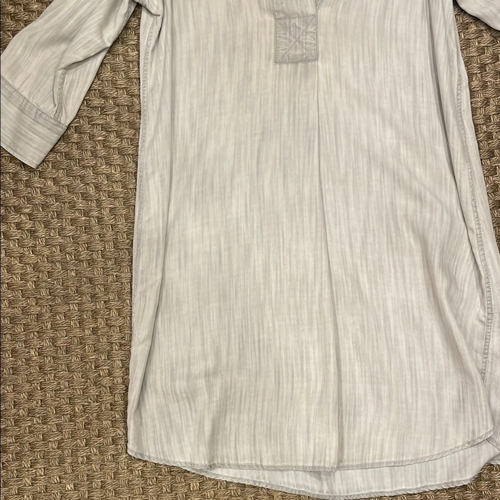 Foxcroft Light Gray Collared Tunic Dress - Picture 4 of 4
